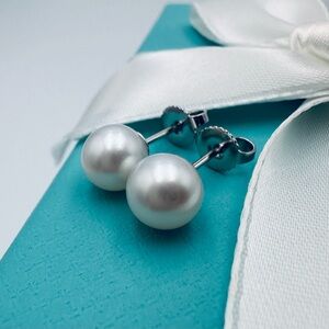 Tiffany & Co. 18K White Gold Akoya Pearls Signature Earrings with Packaging